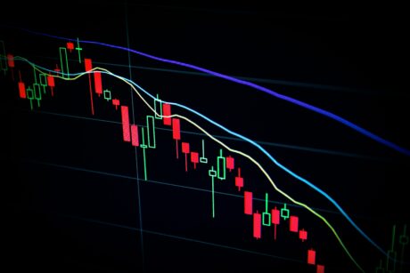 Bitcoin Volatility Shrinking To Historical Levels, Violent Movement Enters?
